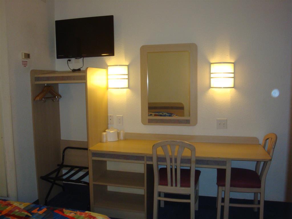 Lakeside Inn Lake Havasu City Habitación foto